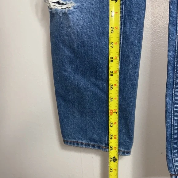 🎱Abercrombie & Fitch Annie Girlfriend style ripped jeans! - Picture 5 of 8